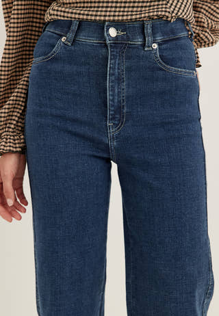 Moxy Straight