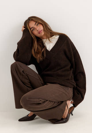 Knitted V-neck Sweater Brown