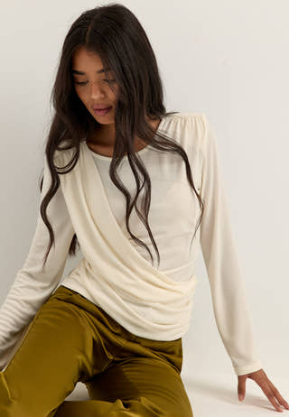 Drapy Top White