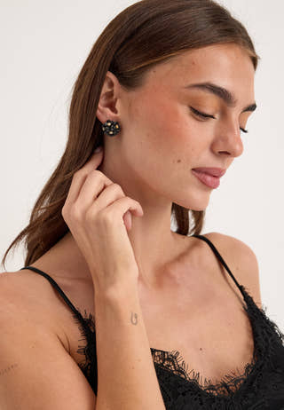 Chloe Earrings Black