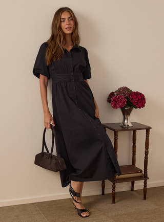 block-2-dresses_200f37d9-84e0-424c-bfc6-46ad9796ecc6