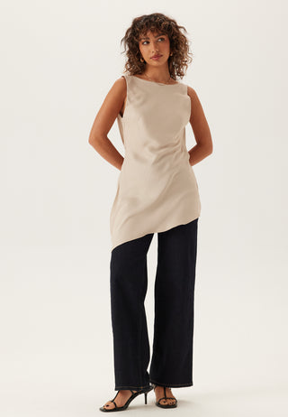 Remake Low Back Asymmetric Top