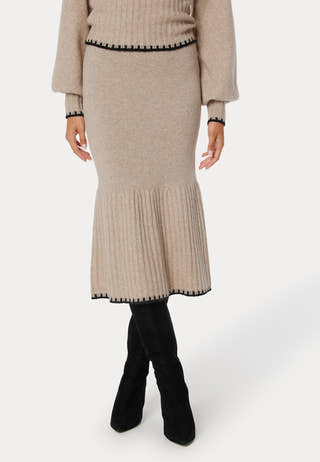 Contrast Edge Knitted Skirt