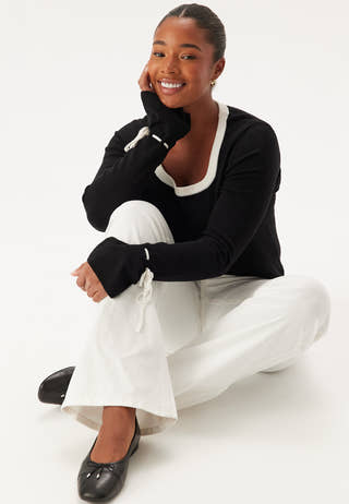 High Flare Superstretch Jeans