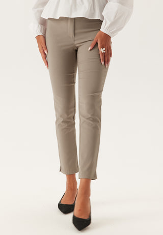 bubbleroom-high-waist-stretchy-cropped-slit-trousers_5