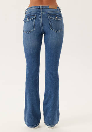 Low Bootcut Flap Jeans