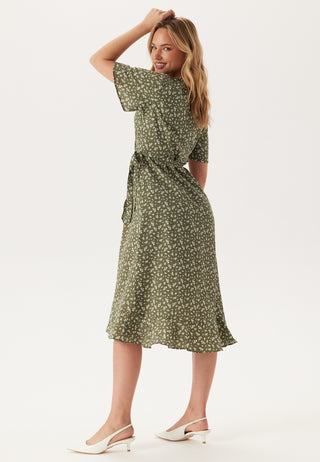 bubbleroom-midi-butterfly-wrap-dress-khaki-greenpatterned_1