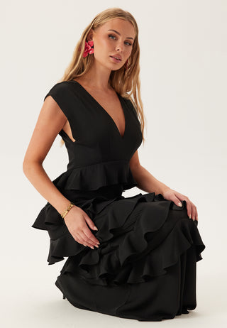 bubbleroom-occasion-deep-v-neck-flounce-gown_1
