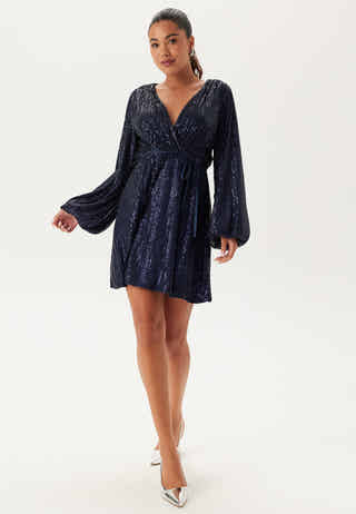 Sequin Balloon Sleeve Dress