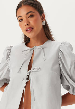 Short Puff Sleeve Blouse