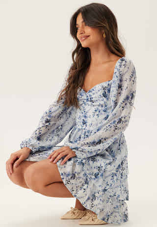 Twist Detail Flounce Dress