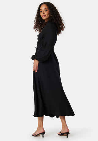 V-neck Strap L/S Dress