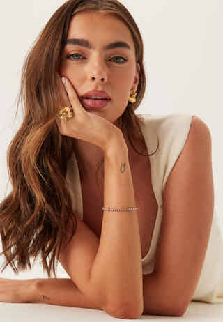 Daisy Ring Celebration