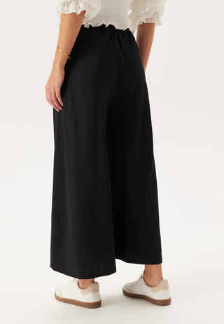 Ankle Soft Wide Leg Pants