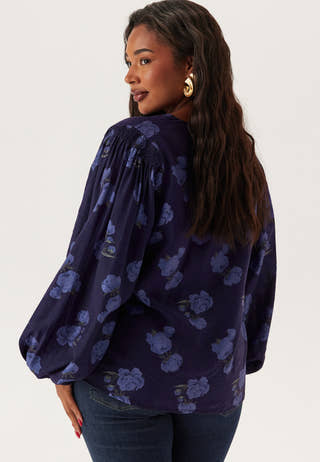 Balloon Sleeve Blouse