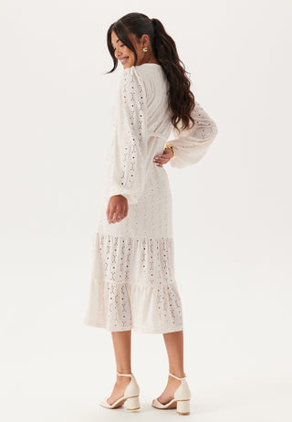 happy-holly-soft-broderie-anglaise-dress-offwhite_27