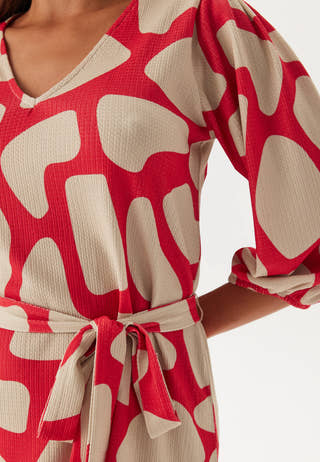 Structured Puff Sleeve Midi Dress