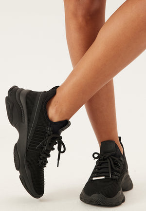 Mac-E Sneaker
